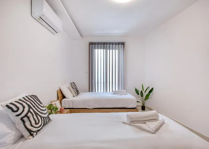 Stylish & Modern 1-bedroom In By Sf Homes *