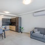 Stylish & Modern 1-bedroom In By Sf Homes