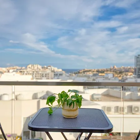 Stylish & Modern 1-bedroom In By Sf Homes Apartment