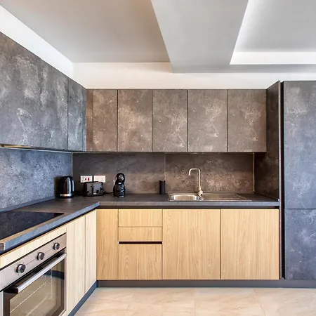 Stylish & Modern 1-bedroom In By Sf Homes