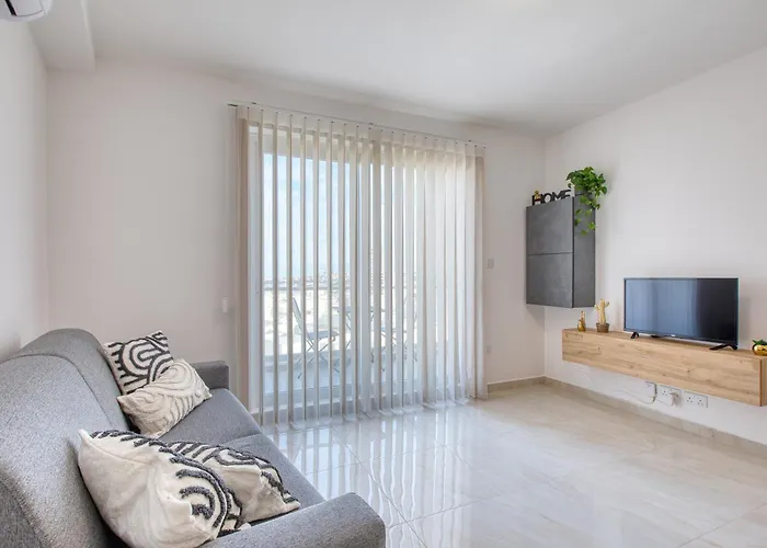 Stylish & Modern 1-bedroom In By Sf Homes *